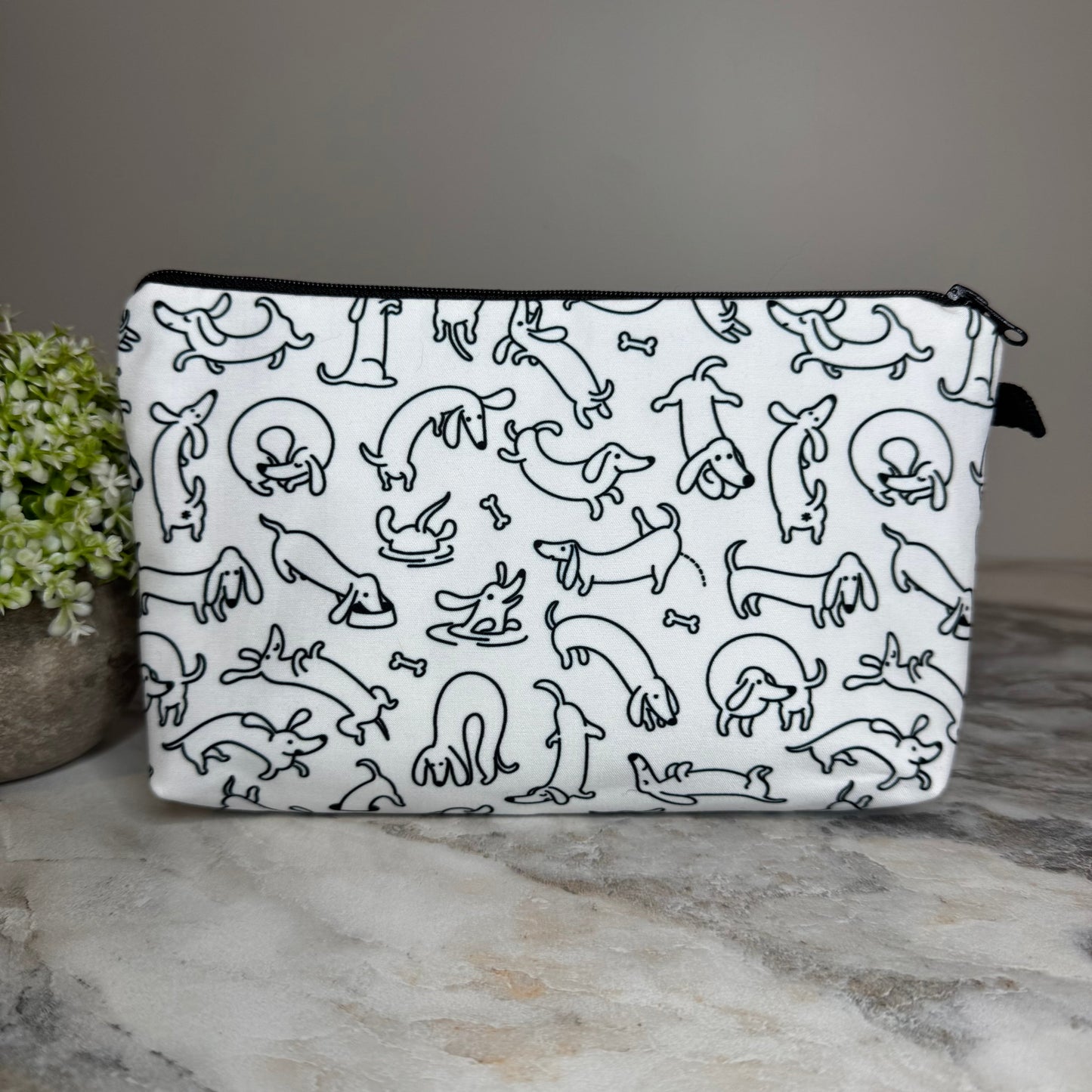 Pouch - Dog Outline